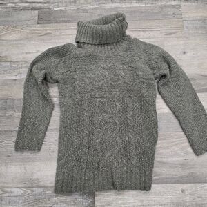 Gray Turtleneck Sweater. Eddie Bower, Size M